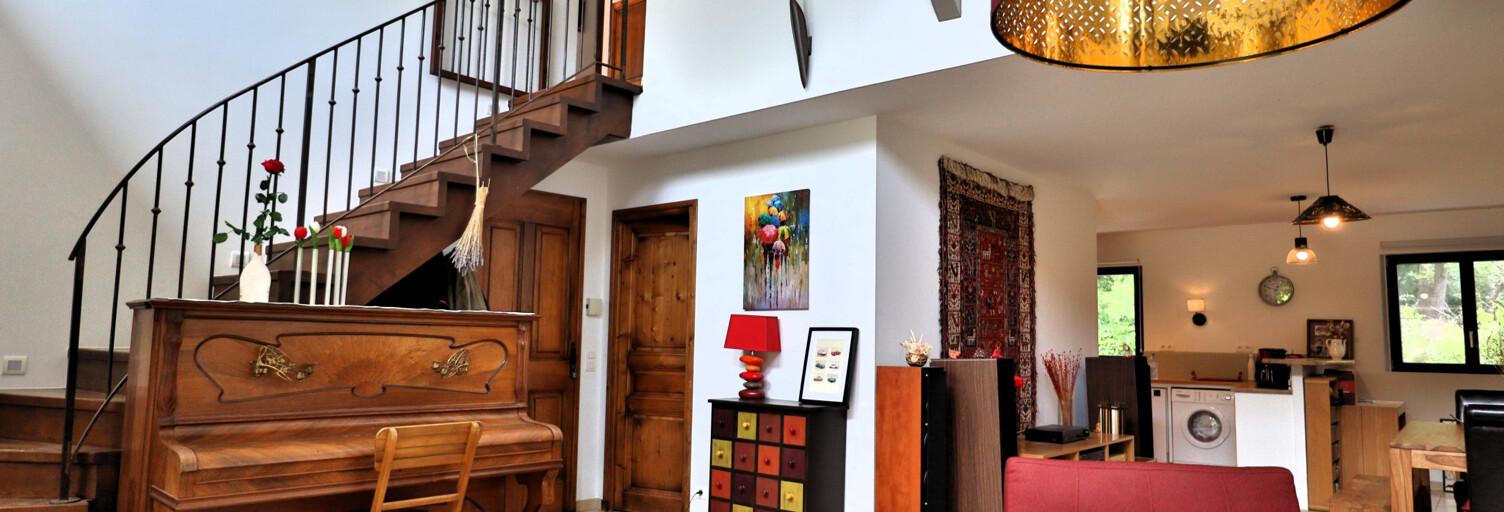 Maison 5 Pièces 135 m² à vendre à Roussillon (84220)