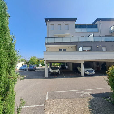 Appartement 4 pièces 185000 €