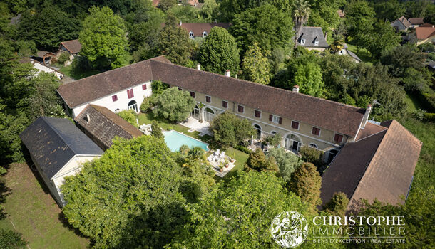 Propri&eacute;t&eacute; 10 pièces  à vendre Pau 64000