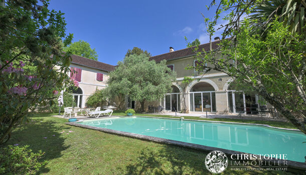 Propri&eacute;t&eacute; 10 pièces  à vendre Pau 64000