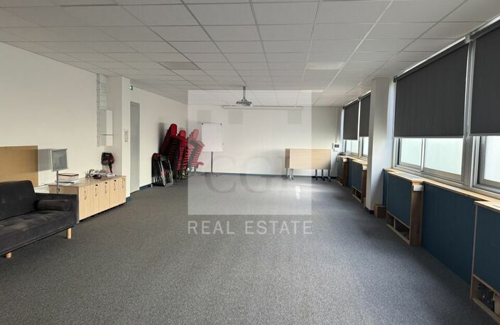 BUREAUX à LOUER — photo 5