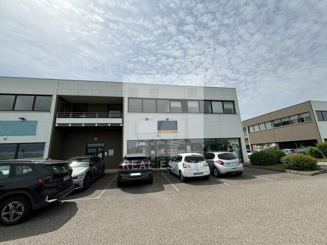 BUREAUX à LOUER — photo du bien