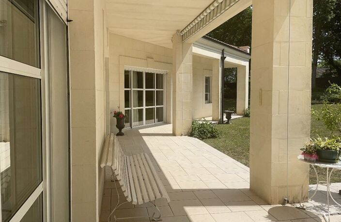 Maison en pierre — photo 2