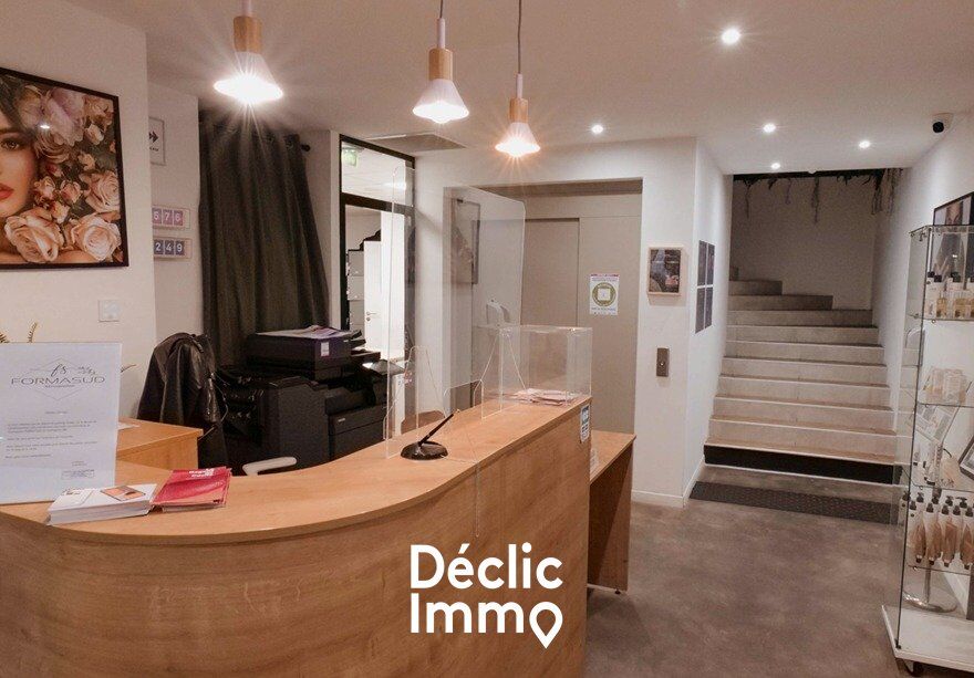 Bureau 4 pièces  à louer Mauguio 34130