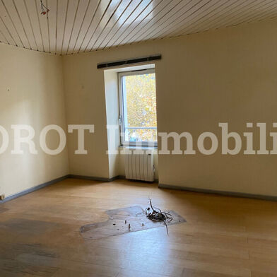 Appartement 7 pièces 85000 €