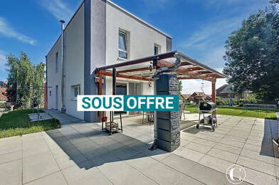 Maison 6 pièces 300000 €