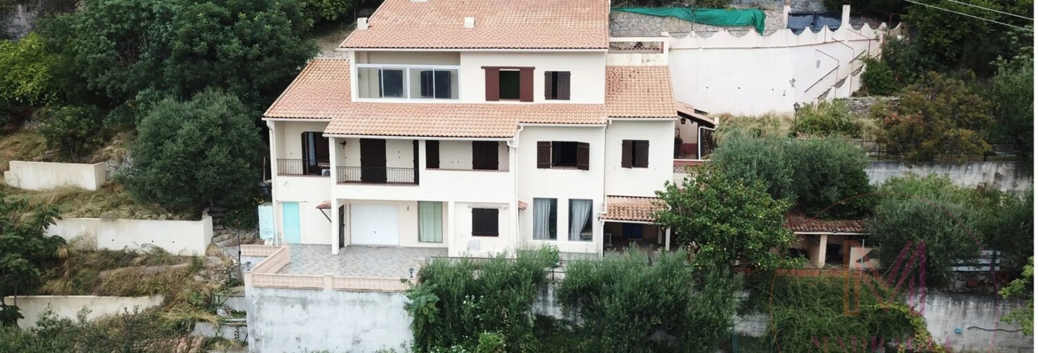 Maison 5 Pièces 300 m² à vendre à La Turbie (06320)