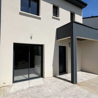 Maison 4 pièces 263500 €