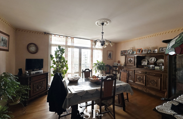 AGEN - APPARTEMENT F4 AVEC BALCONS ET CAVE — photo 4