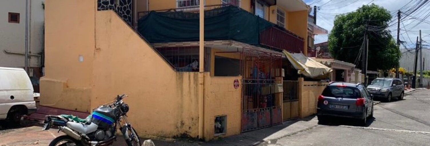 Immeuble  80 m² à vendre à Fort-de-France (97200)