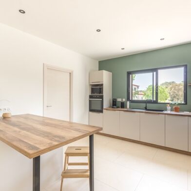 Maison 5 pièces 565380 €