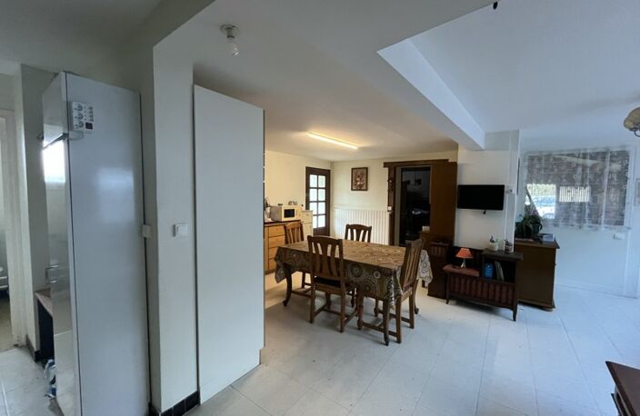 Maison en pierre de 4 pièces principales — photo 2