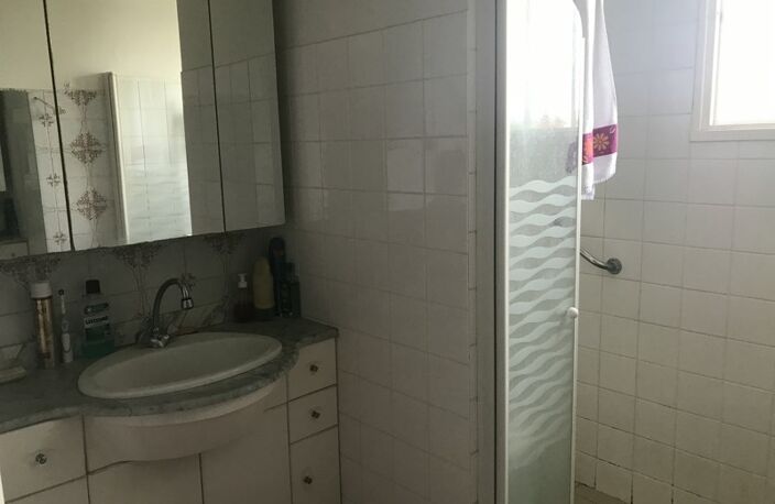Maison en pierre de 4 pièces principales — photo 3