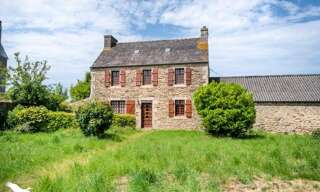 Maison 4 Pièces 100 m² à vendre à Plounévez-Lochrist (29430)