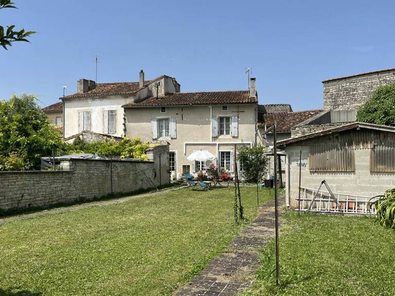 Maison de ville de 5 pièces principales — photo 1