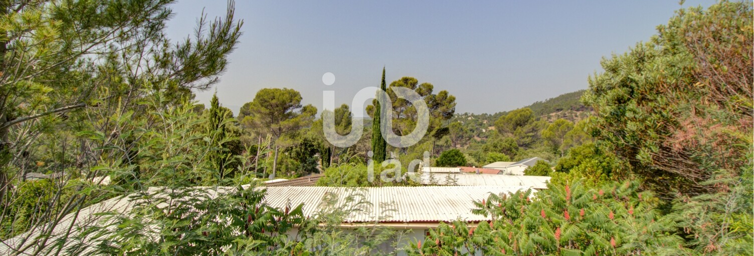 Terrain  478 m² à vendre à Fréjus (83600)