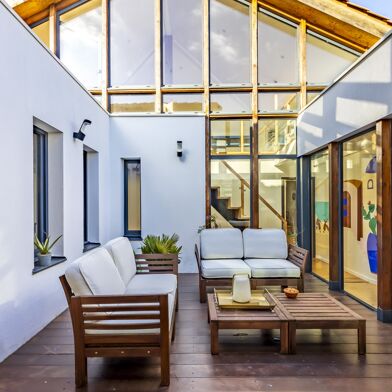 Maison 10 pièces 800000 €