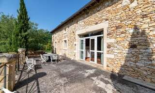 Maison 9 Pièces 346 m² à vendre à Lacropte (24380)