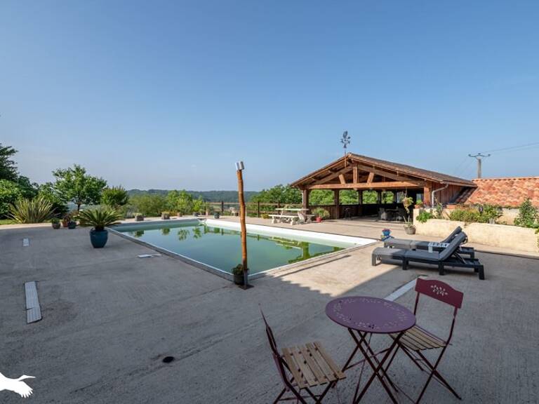 Provençale de 7 pièces principales — photo 1