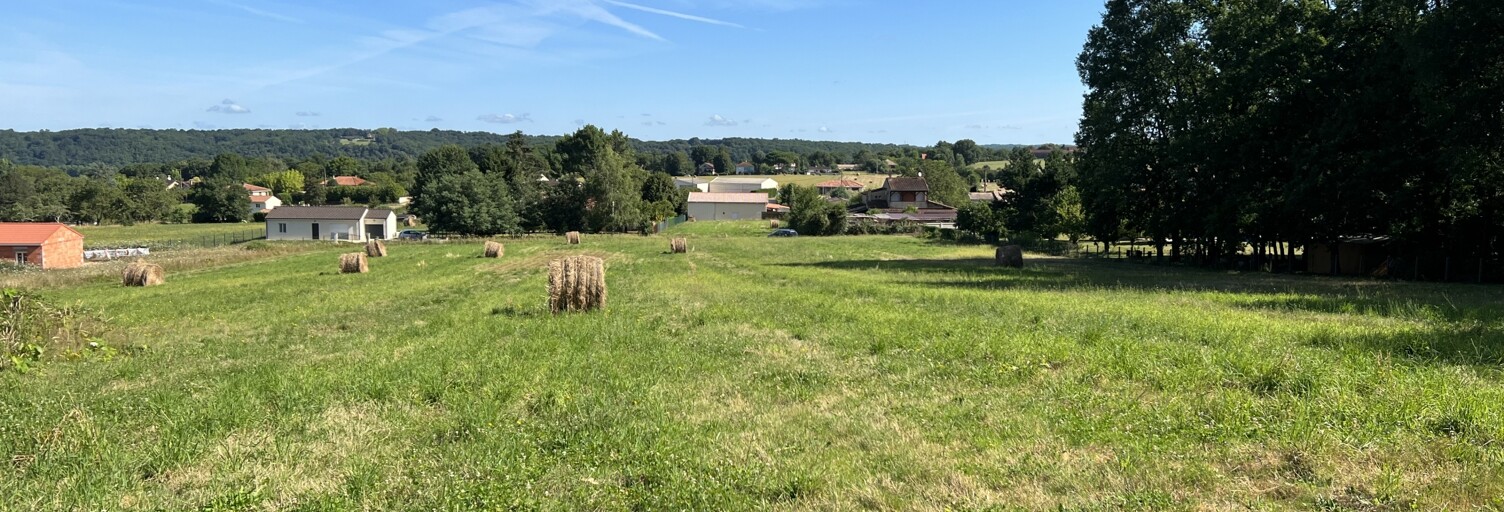 Terrain  2753 m² à vendre à Lanquais (24150)