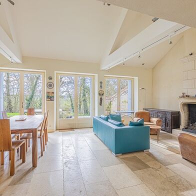 Maison 8 pièces 317700 €