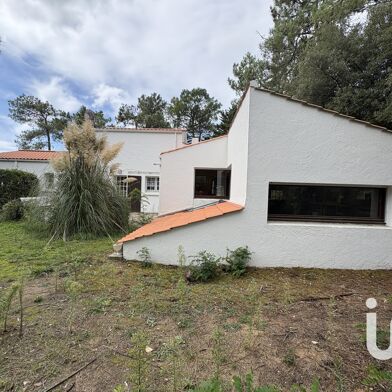 Maison 6 pièces 445000 €