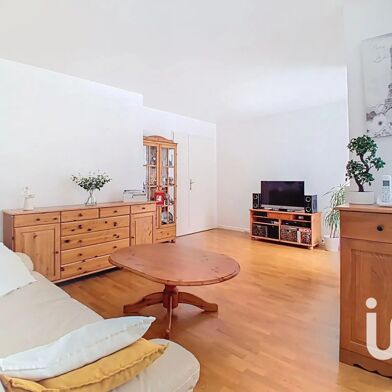 Appartement 3 pièces 259750 €