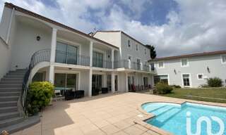 Maison 12 Pièces 424 m² à vendre à Les Herbiers (85500)