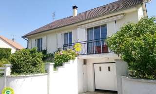 Maison 5 Pièces 106 m² à vendre à Saint-Amand-Montrond (18200)