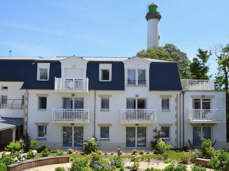 INVESTISSEMENT LMNP - RESIDENCE SENIORS RENTA 4,6 % - BENODE — photo 1