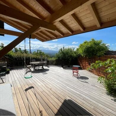 Maison 7 pièces 2400 €