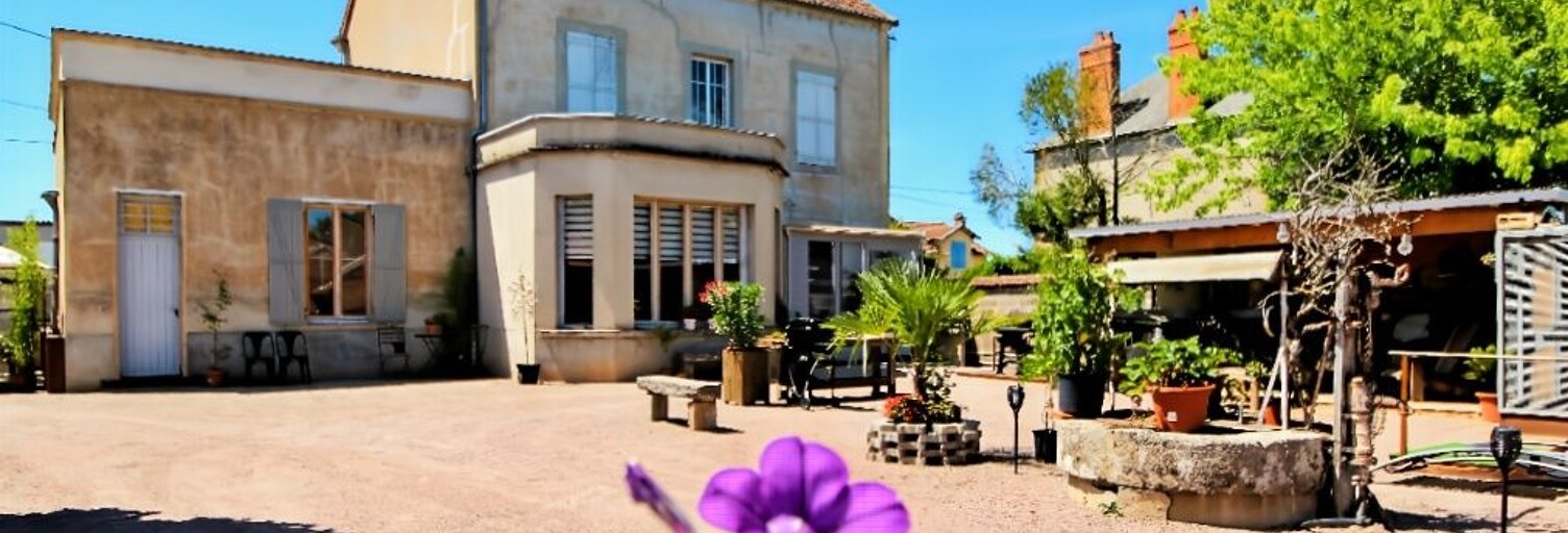 Maison 5 Pièces 189 m² à vendre à Cosne-d'Allier (03430)