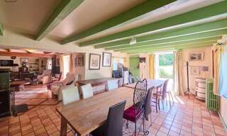 Maison 10 Pièces 360 m² à vendre à Vallerois-le-Bois (70000)