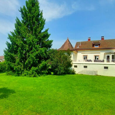 Maison 10 pièces 399000 €