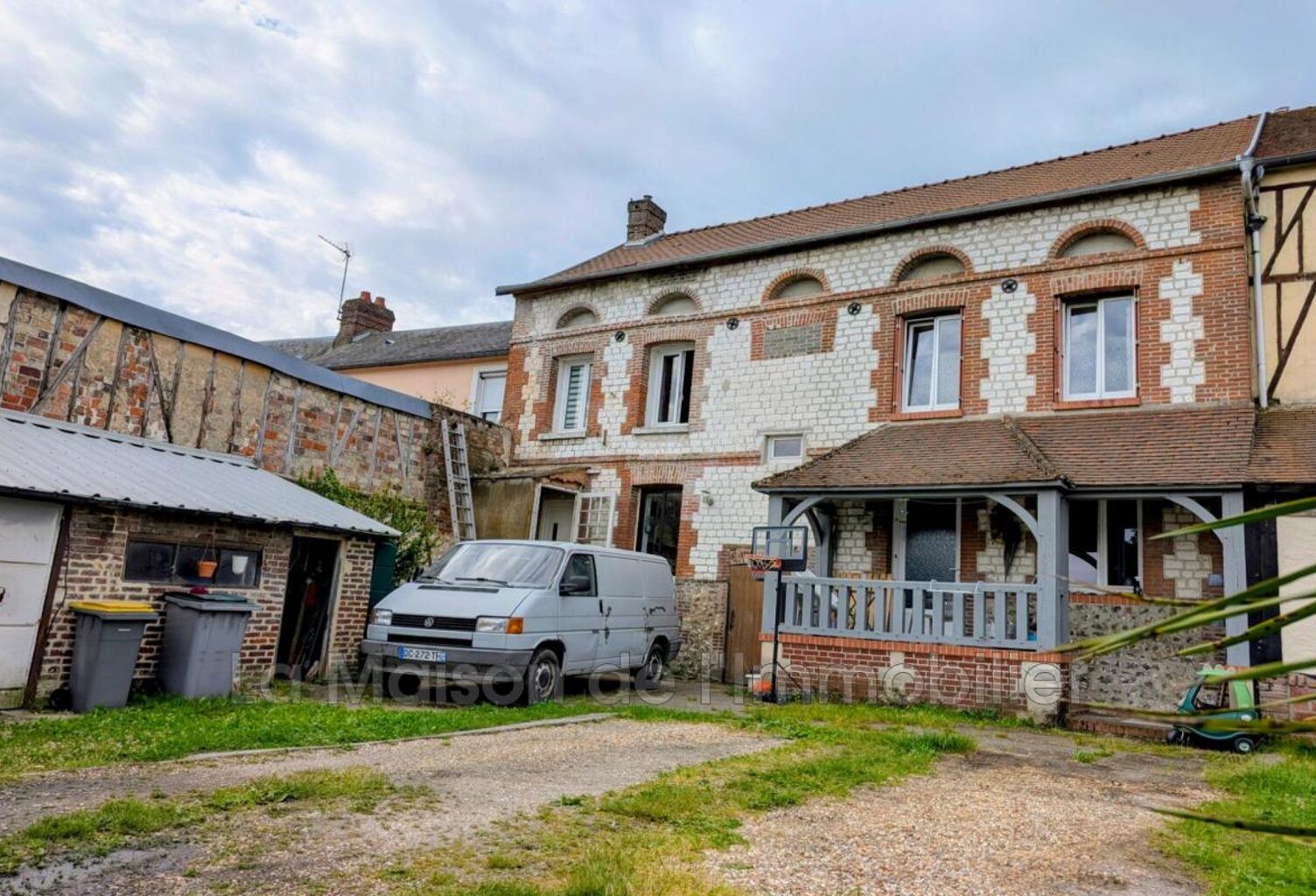 vente maison en pierre 7 Pièce(s) — photo 1