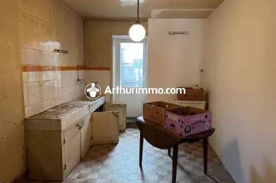 Maison  99500 €
