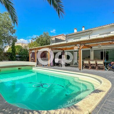 Maison 4 pièces 553850 €