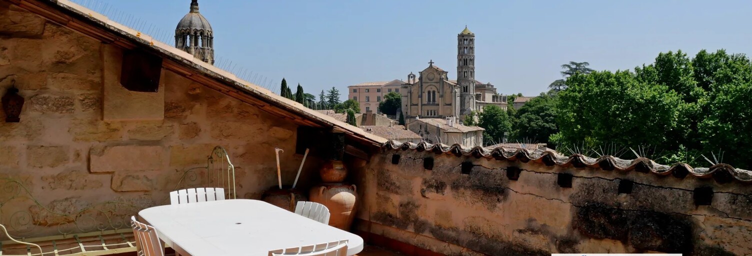 Appartement 5 Pièces 127 m² à vendre à Uzès (30700)