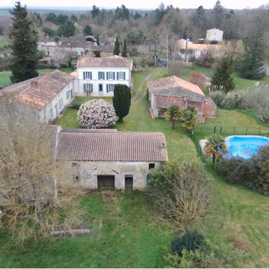 Maison 8 pièces 450000 €