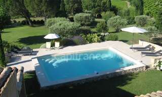 Maison 10 Pièces 293 m² à vendre à Vaugines (84160)