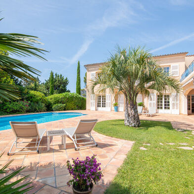 Maison 8 pièces 1600000 €