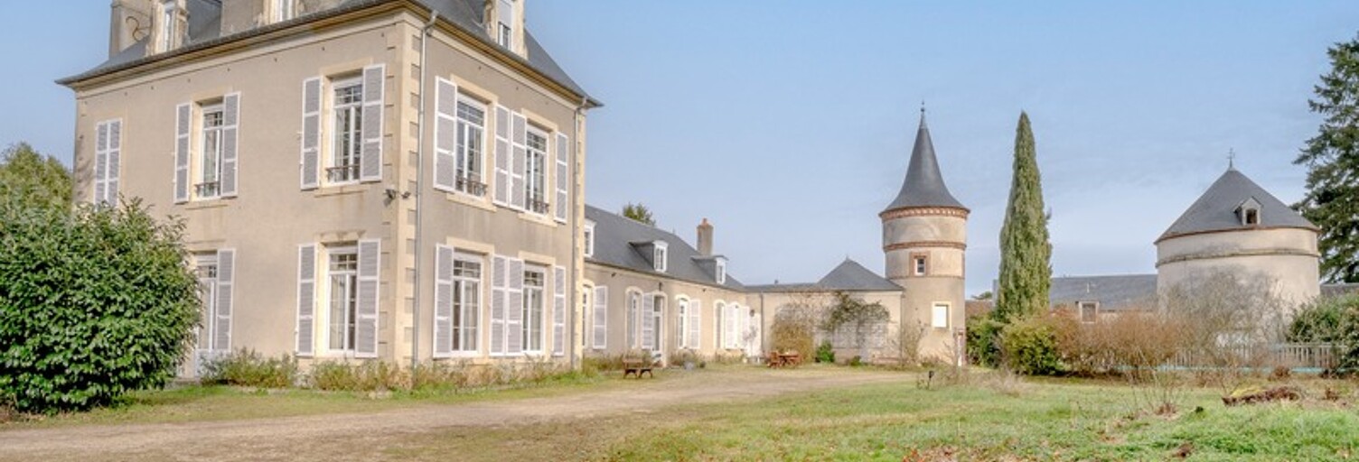 Commerce 11 Pièces 450 m² à vendre à Bourges (18000)