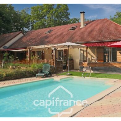 Maison 6 pièces 275000 €