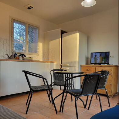 Appartement 2 pièces 750 €