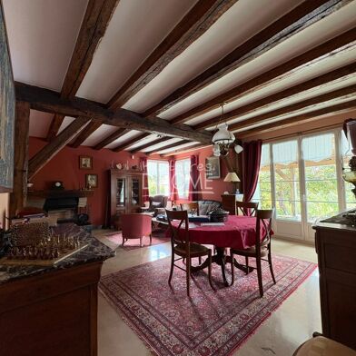 Maison 8 pièces 398000 €