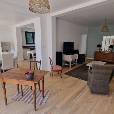 Maison 5 pièces 644800 €