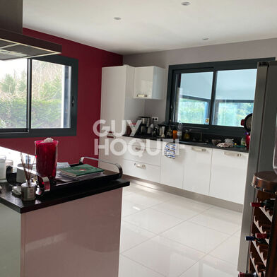 Maison 4 pièces 297800 €