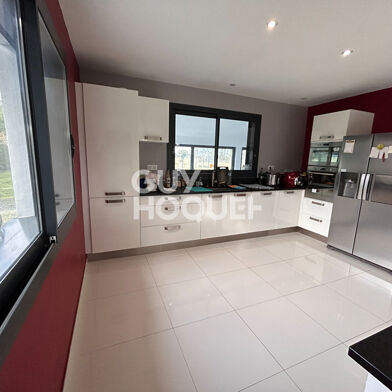 Maison 4 pièces 256000 €