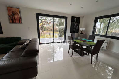 Maison 4 pièces 256000 €