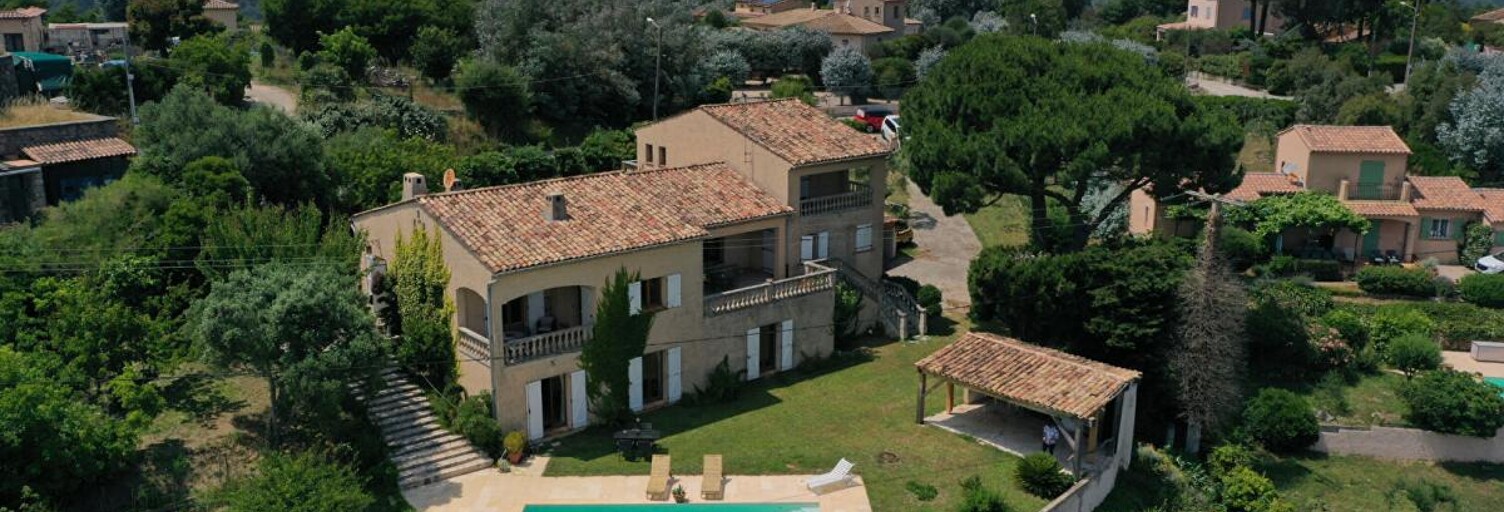 Maison 8 Pièces 265 m² à vendre à Tanneron (83440)